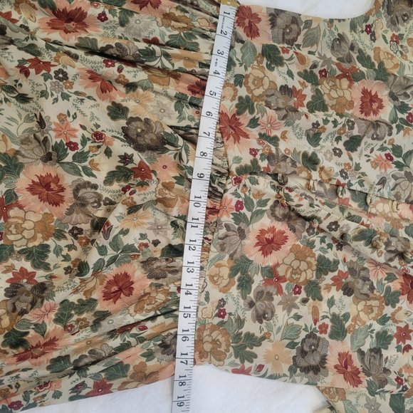 Vintage Floral Midi dress - Picture 2 of 7